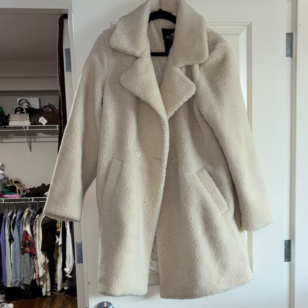 Women's Cream Hollister Teddy Coat